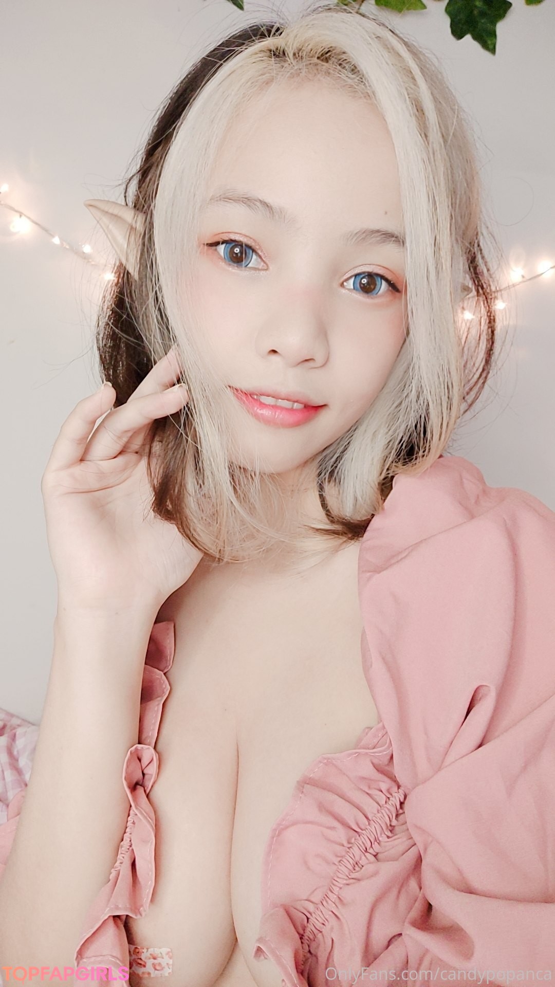 Naakte gelekte OnlyFans-foto van Candypopanca #3