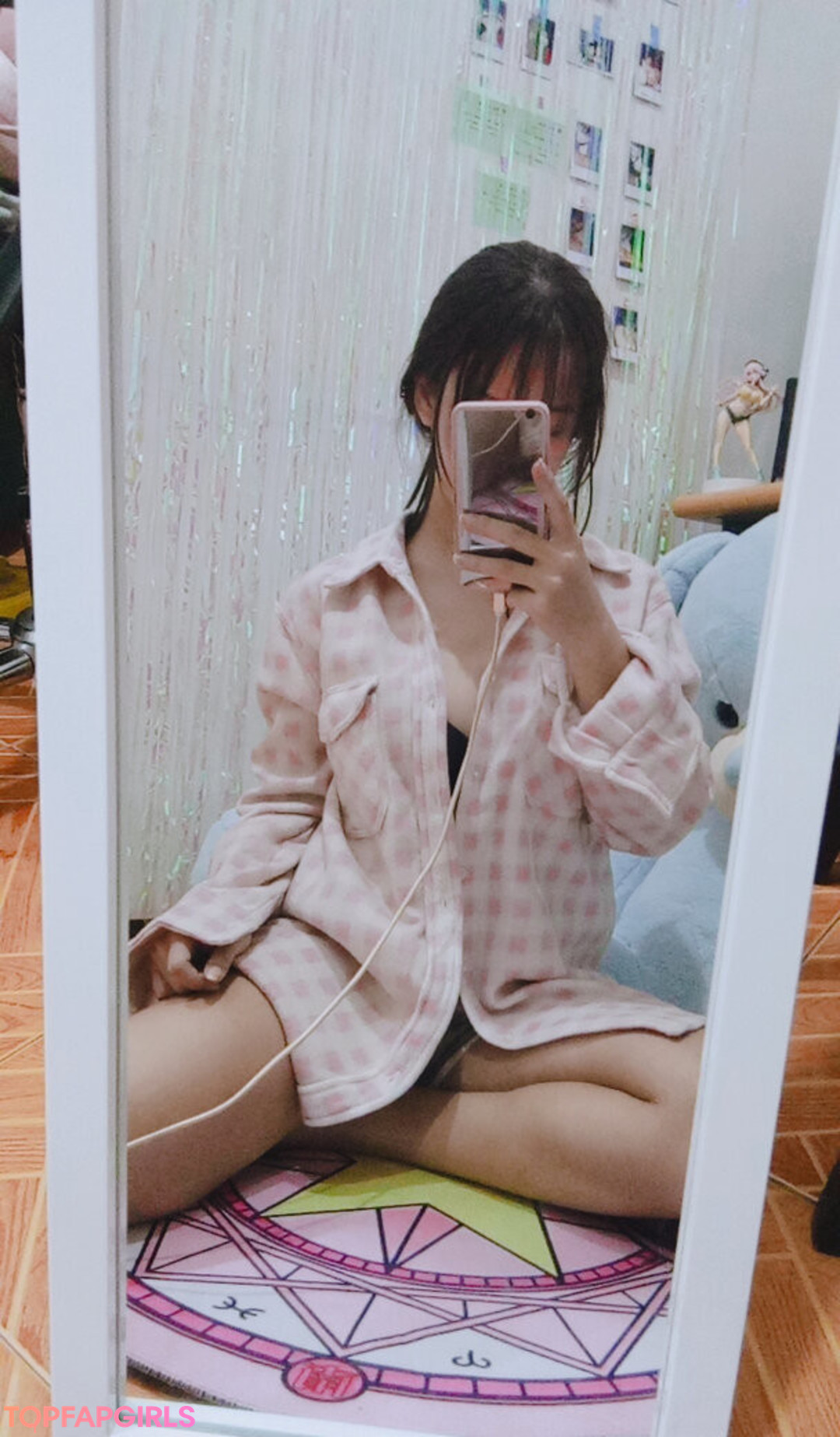 Naakte gelekte OnlyFans-foto van Candypopanca #99