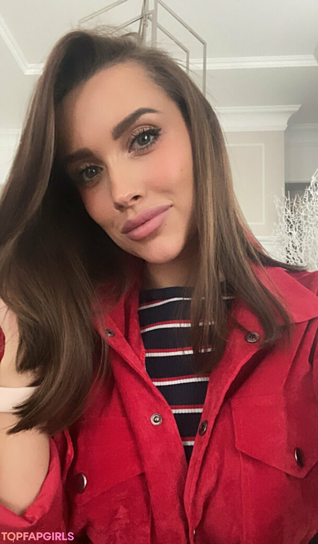 Naakte gelekte OnlyFans-foto van Luxurygirl #312