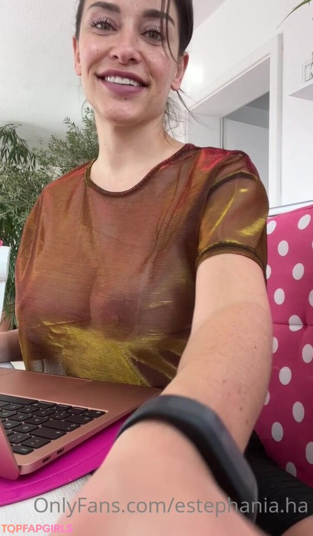 Naakte gelekte OnlyFans-foto van Steffi Haderlein #4537