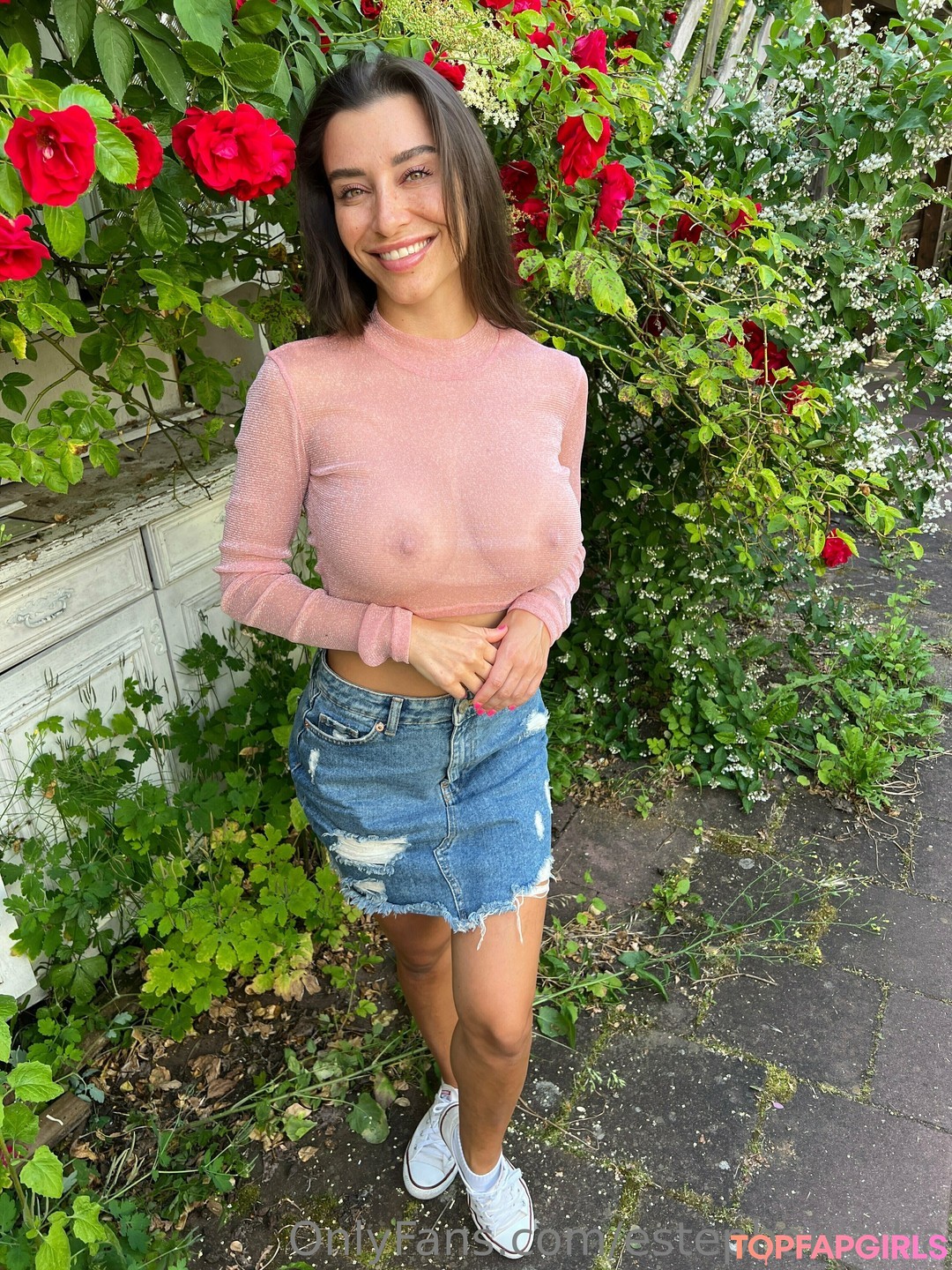 Naakte gelekte OnlyFans-foto van Steffi Haderlein #1609