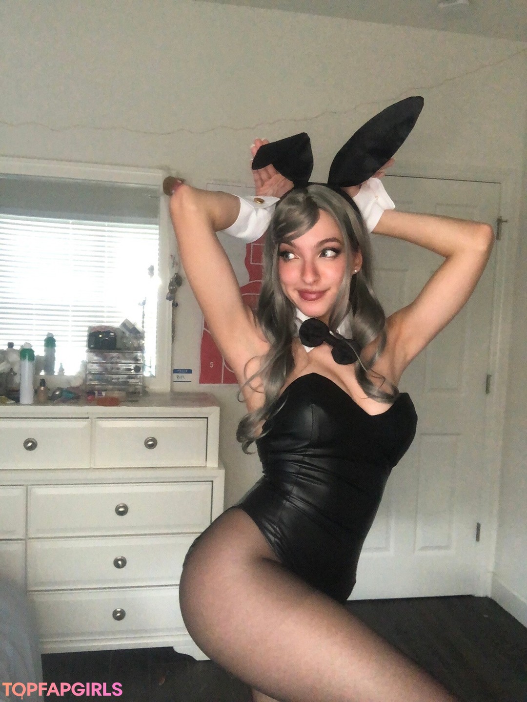 Naakte gelekte OnlyFans-foto van Bri #1118