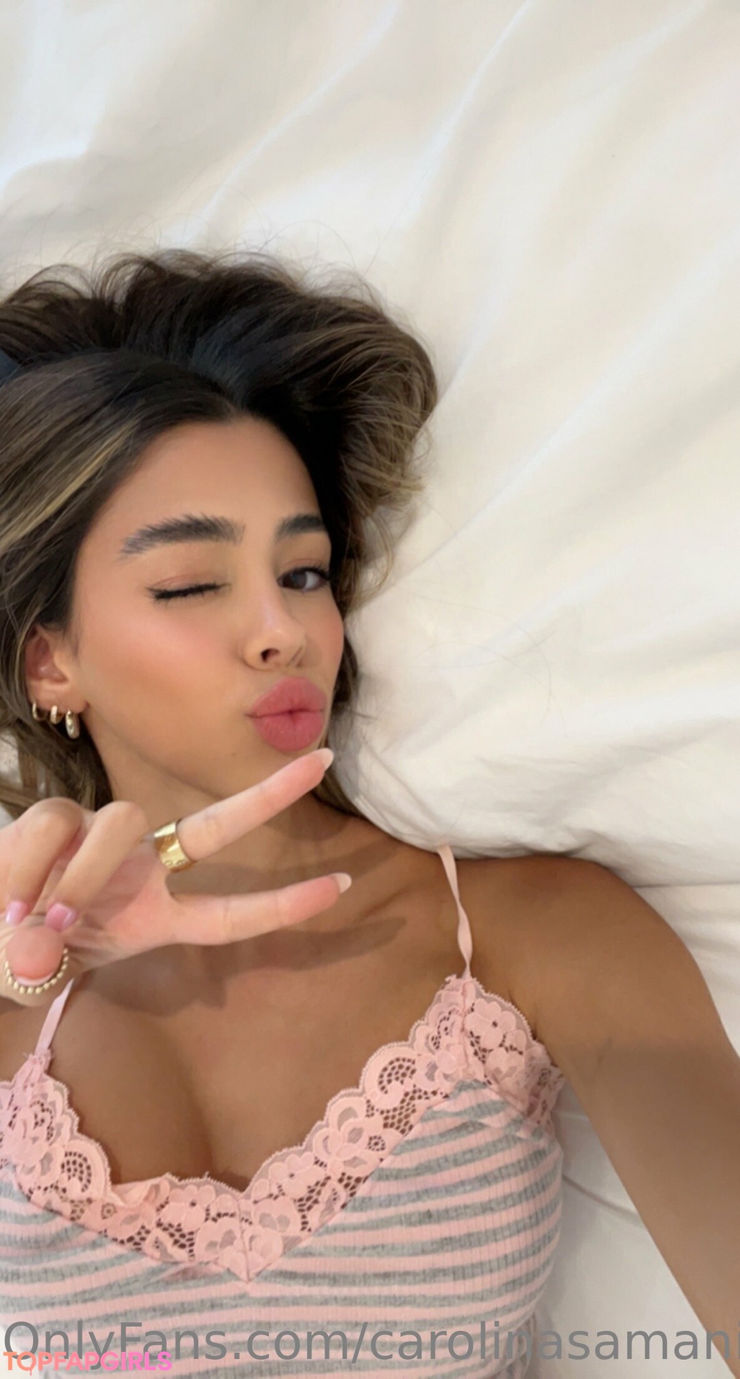 Naakte gelekte OnlyFans-foto van Carolina Samani #67