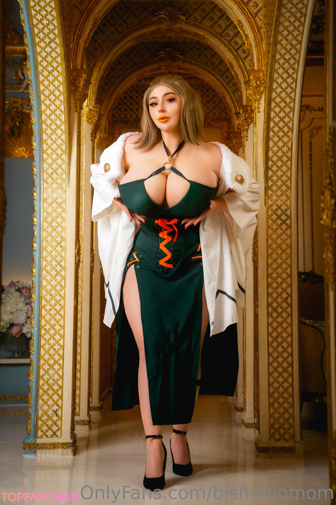 Naakte gelekte OnlyFans-foto van Bishoujo Mom #739