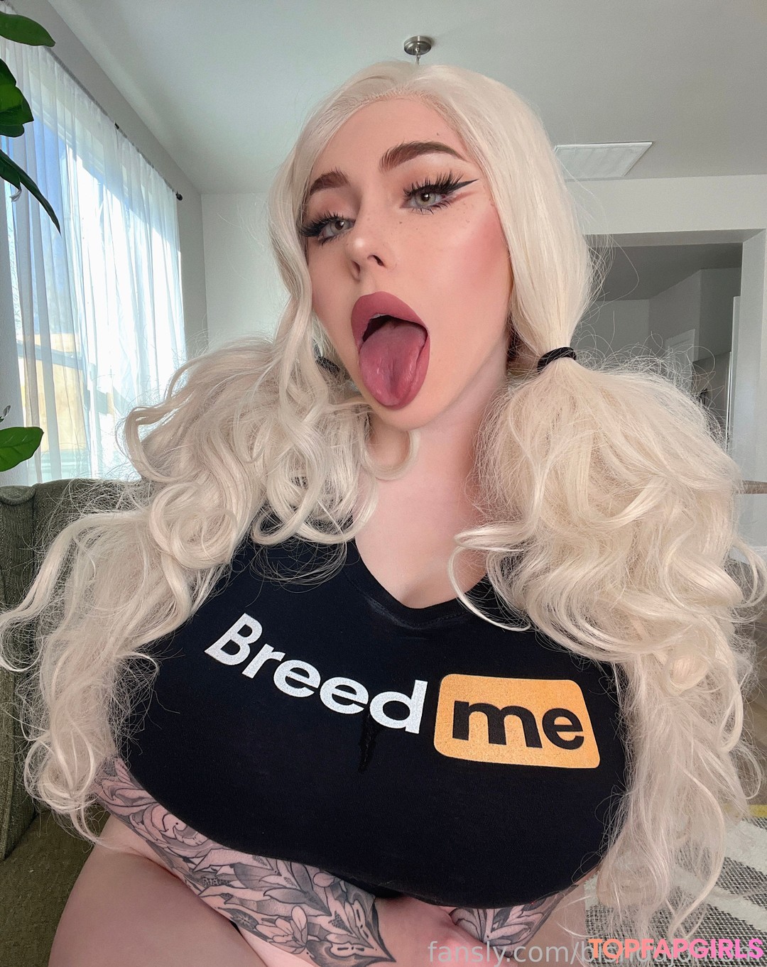 Naakte gelekte OnlyFans-foto van Bishoujo Mom #1373