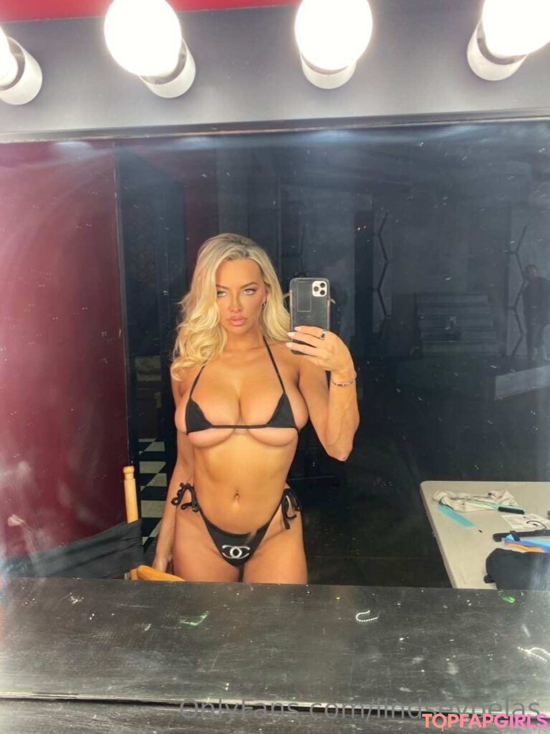 Naakte gelekte OnlyFans-foto van Lindsey Pelas #481