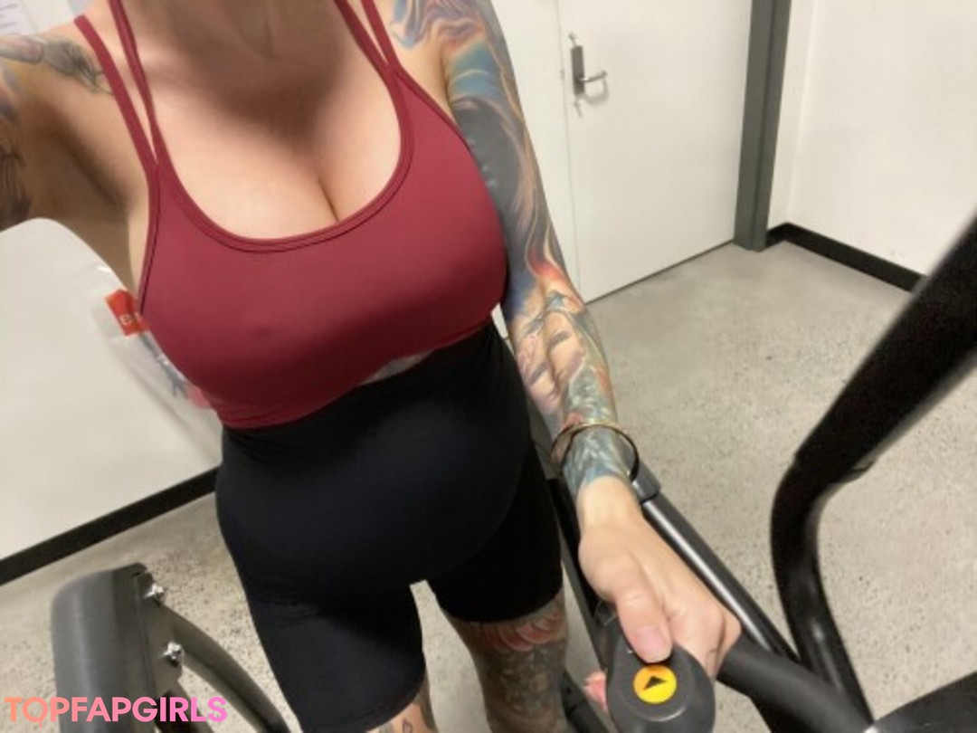 Naakte gelekte OnlyFans-foto van Evelyn Uncovered #93