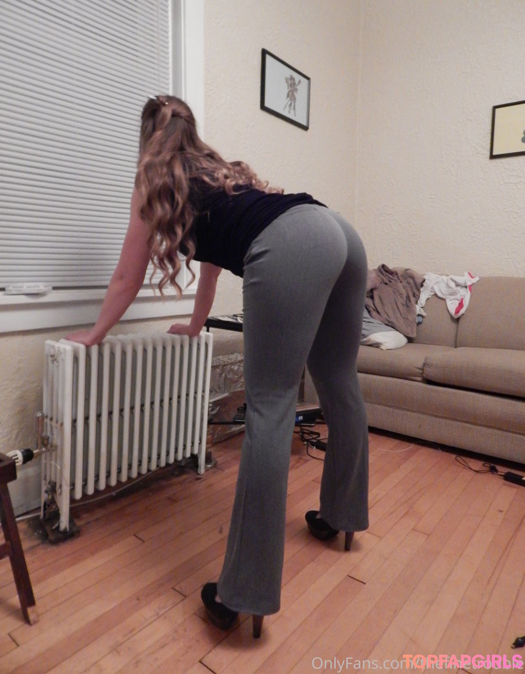 Naakte gelekte OnlyFans-foto van Thefinetrouble #207