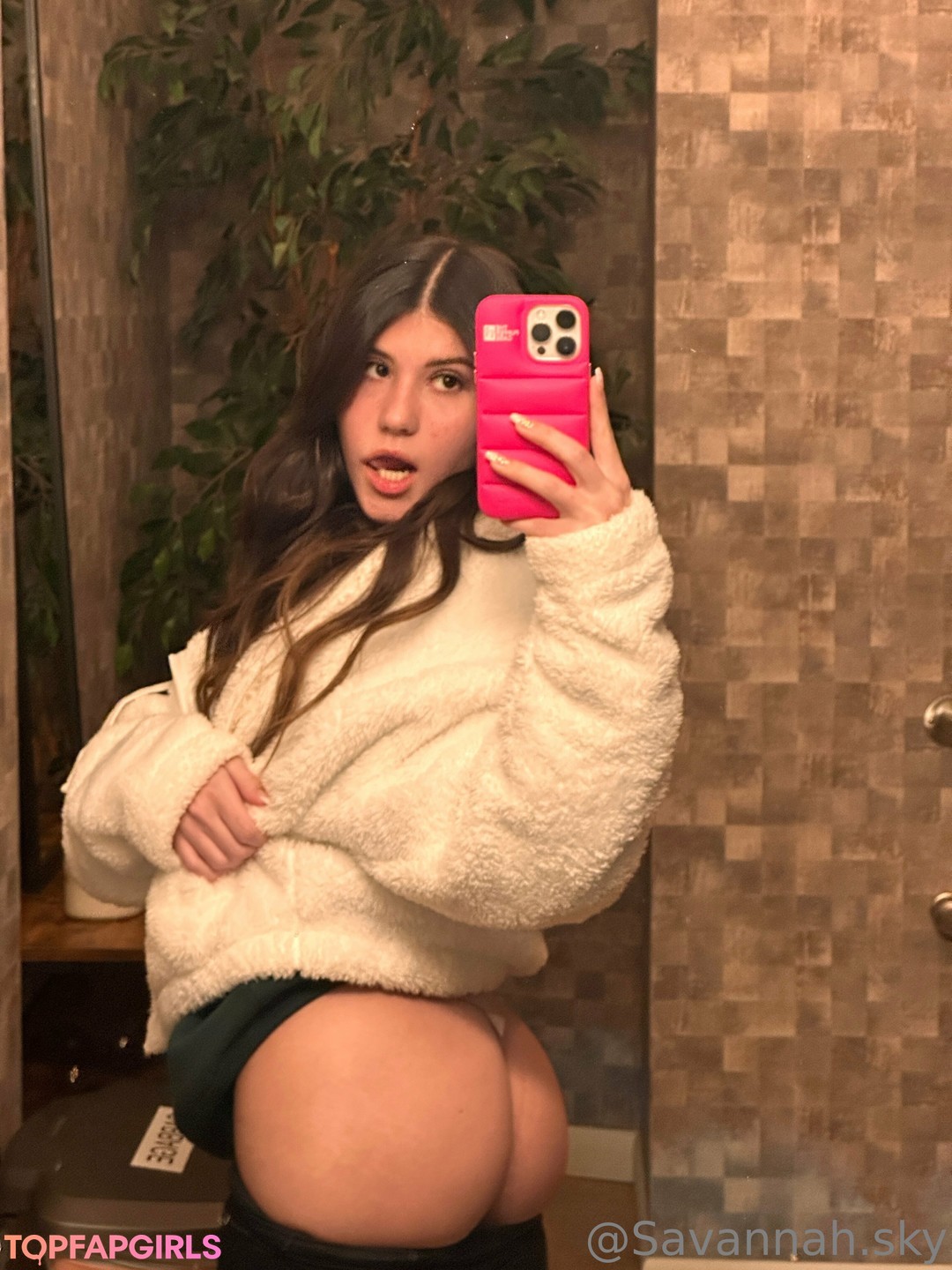 Naakte gelekte OnlyFans-foto van Rhiana Tokarz #112