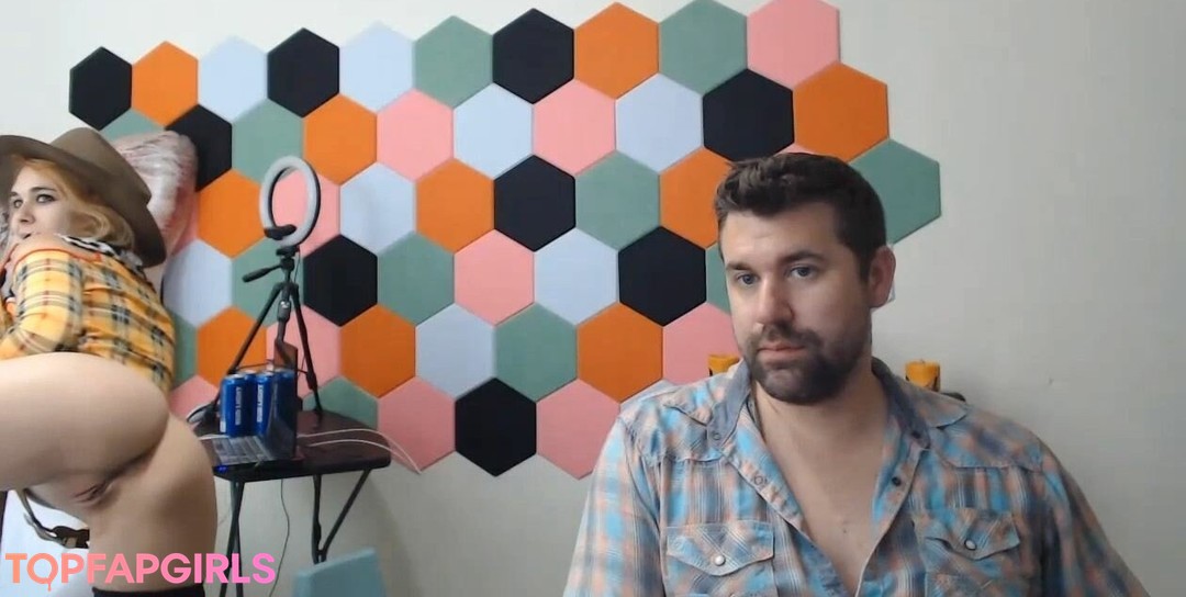 Naakte gelekte OnlyFans-foto van Kitty Cass #105