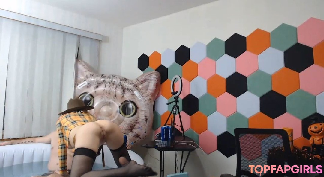 Naakte gelekte OnlyFans-foto van Kitty Cass #43