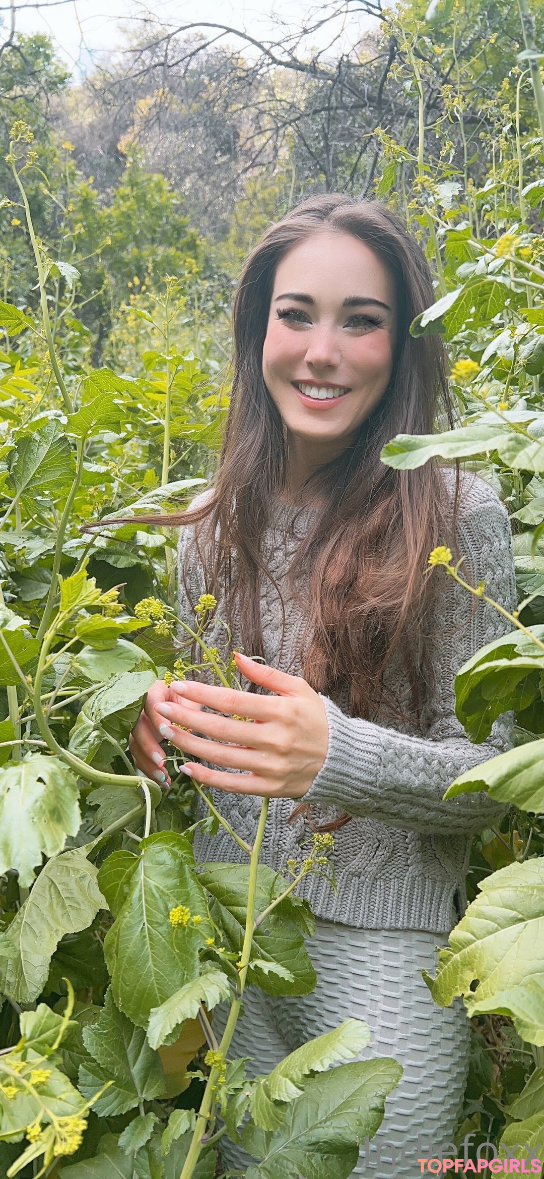 Naakte gelekte OnlyFans-foto van Indiefoxx #273