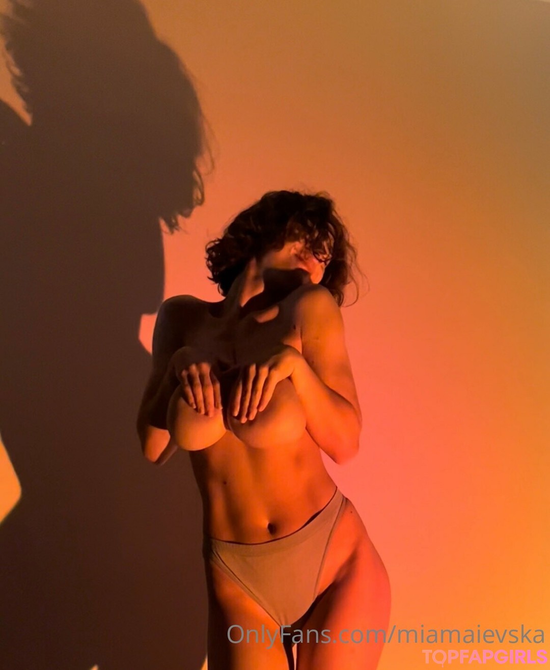 Naakte gelekte OnlyFans-foto van Solomia Maievska #114