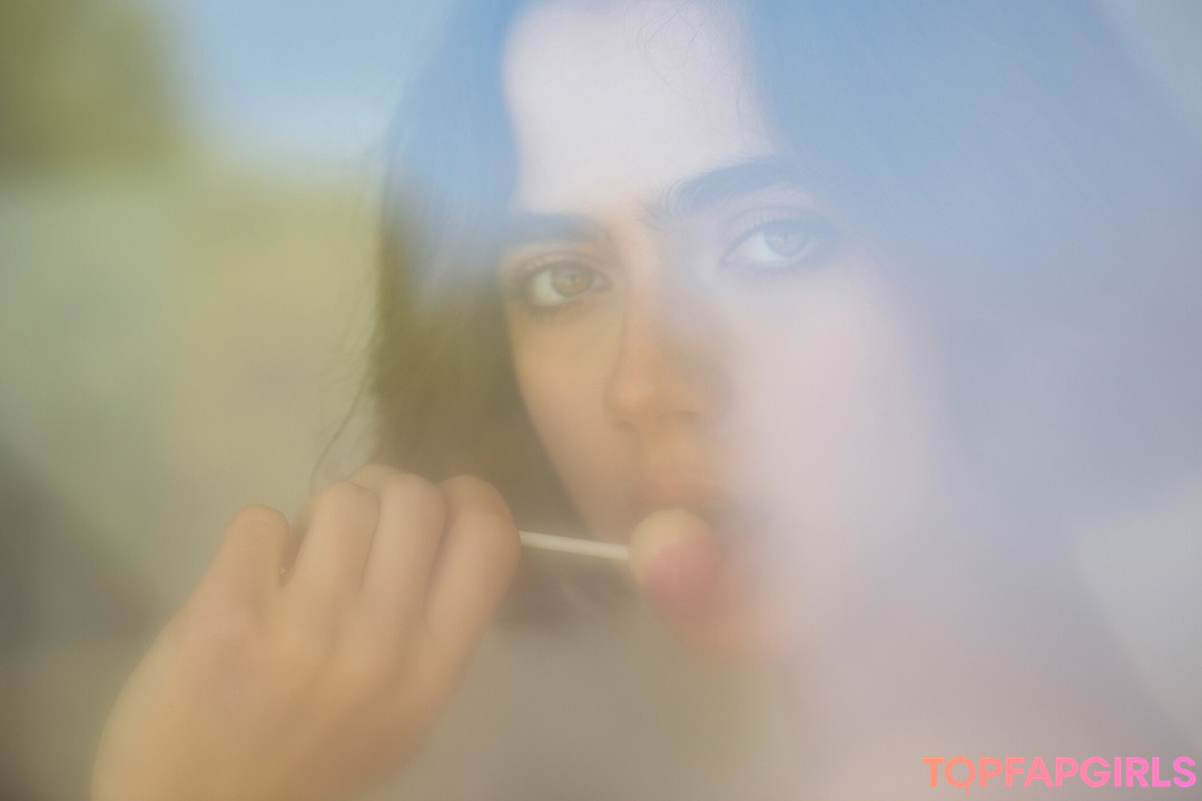 Naakte gelekte OnlyFans-foto van Solomia Maievska #441