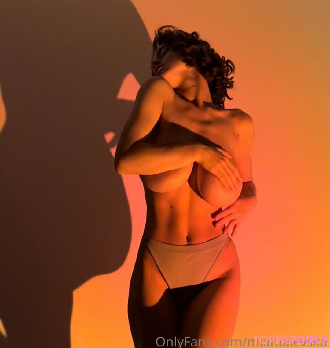 Naakte gelekte OnlyFans-foto van Solomia Maievska #750