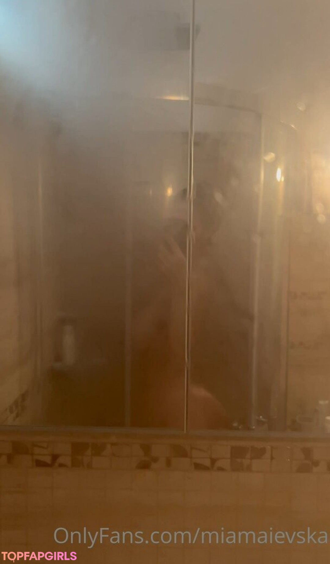 Naakte gelekte OnlyFans-foto van Solomia Maievska #877