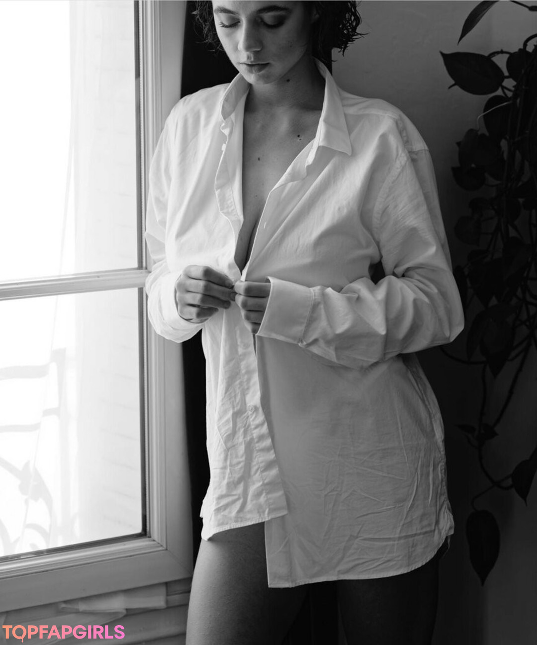 Naakte gelekte OnlyFans-foto van Solomia Maievska #887