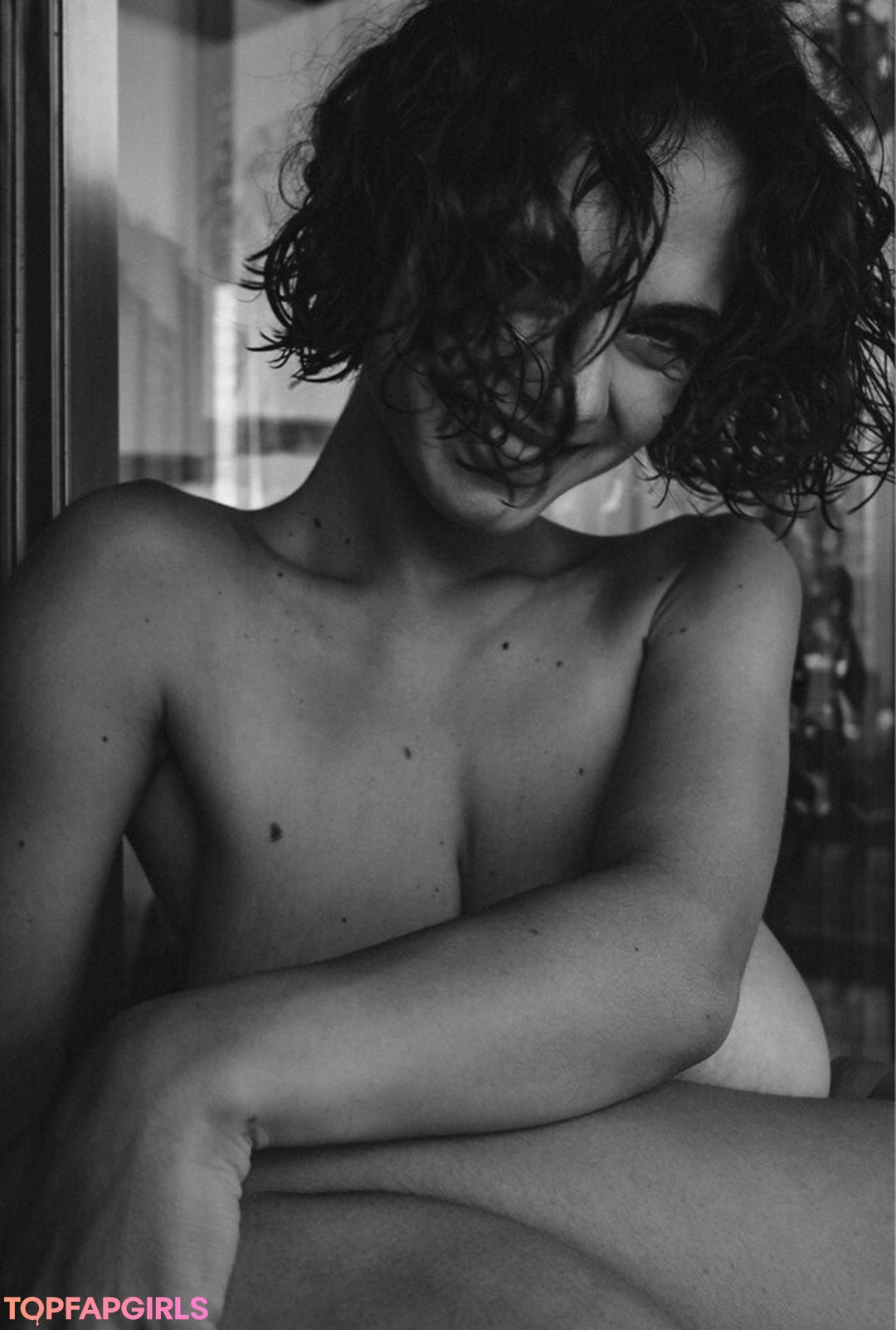 Naakte gelekte OnlyFans-foto van Solomia Maievska #911