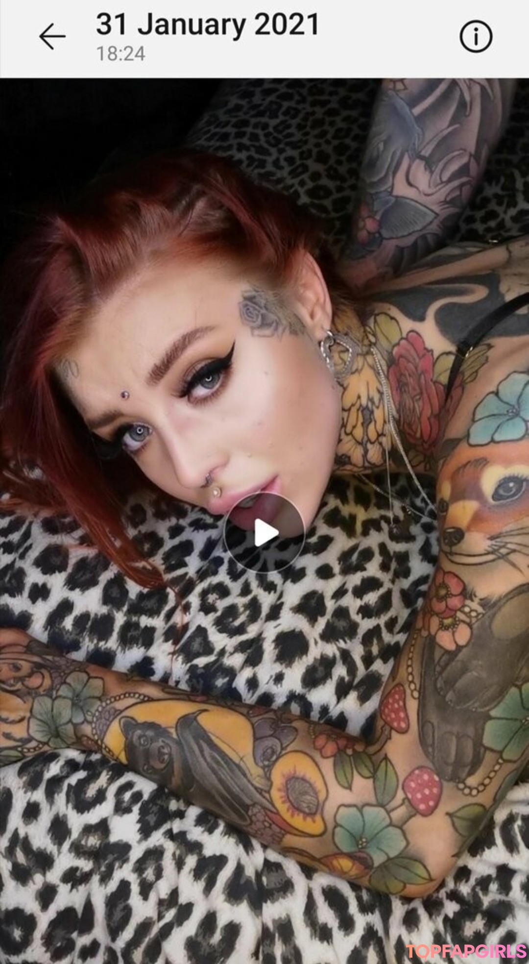 Naakte gelekte OnlyFans-foto van Peachhes Sg #47