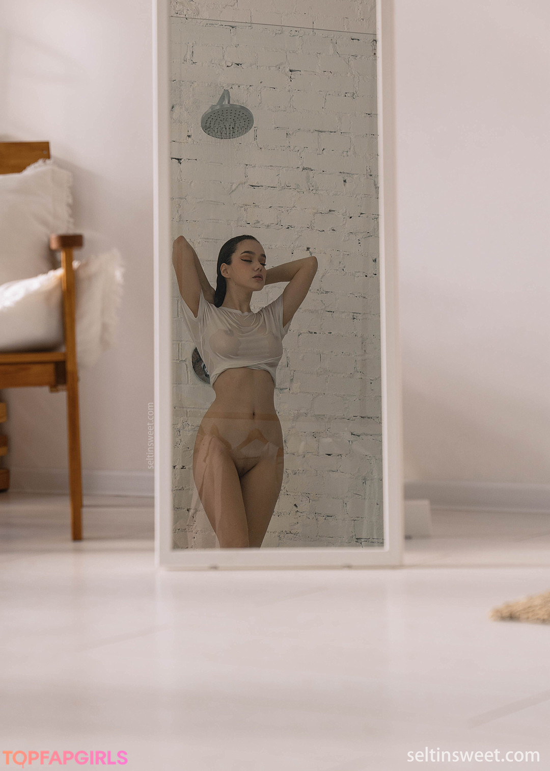 Naakte gelekte OnlyFans-foto van Selti #151