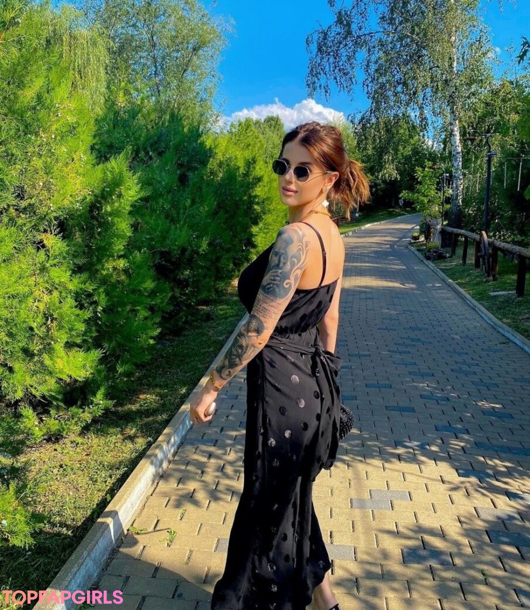 Naakte gelekte OnlyFans-foto van Murka #384