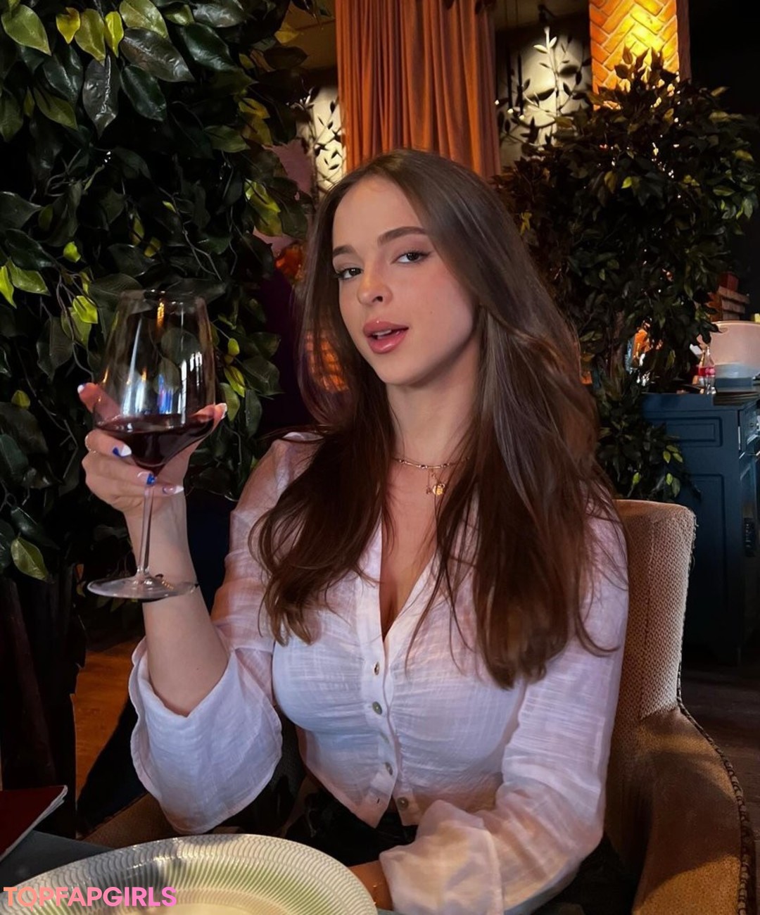 Naakte gelekte OnlyFans-foto van Katya Samilova #136