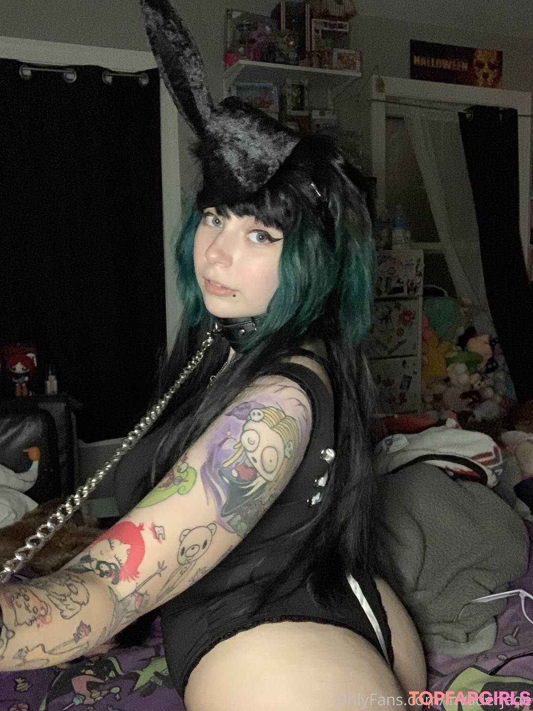 Naakte gelekte OnlyFans-foto van Invader Jade #317