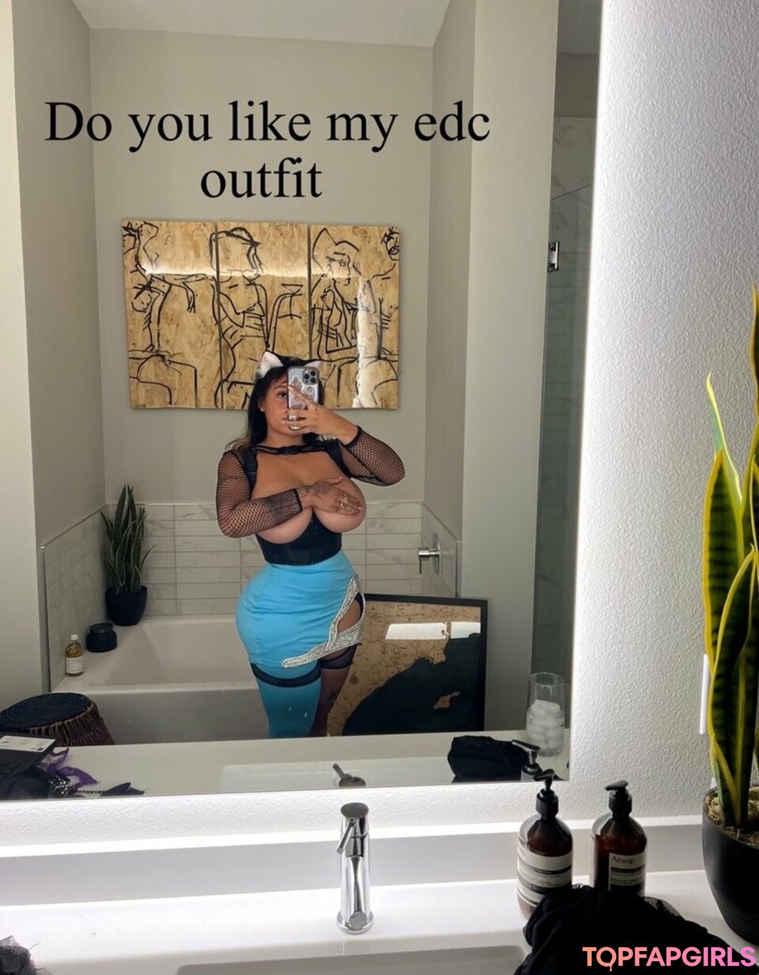 Naakte gelekte OnlyFans-foto van Emily Cheree #770
