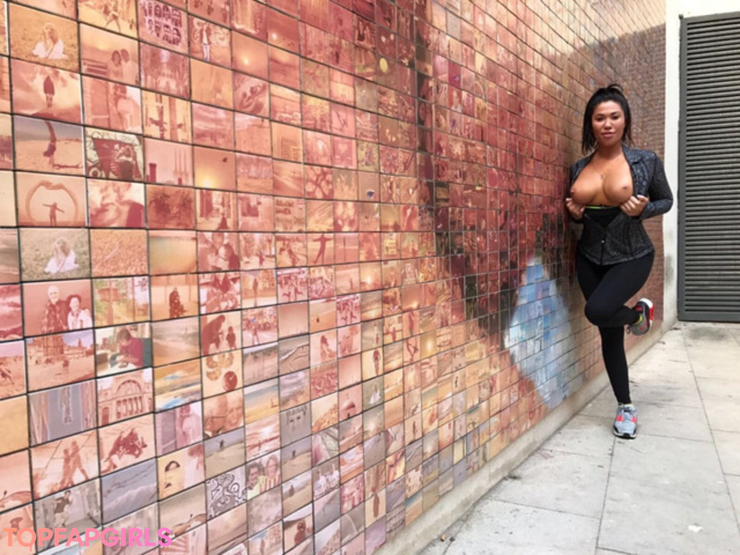 Naakte gelekte OnlyFans-foto van London Keyes #150