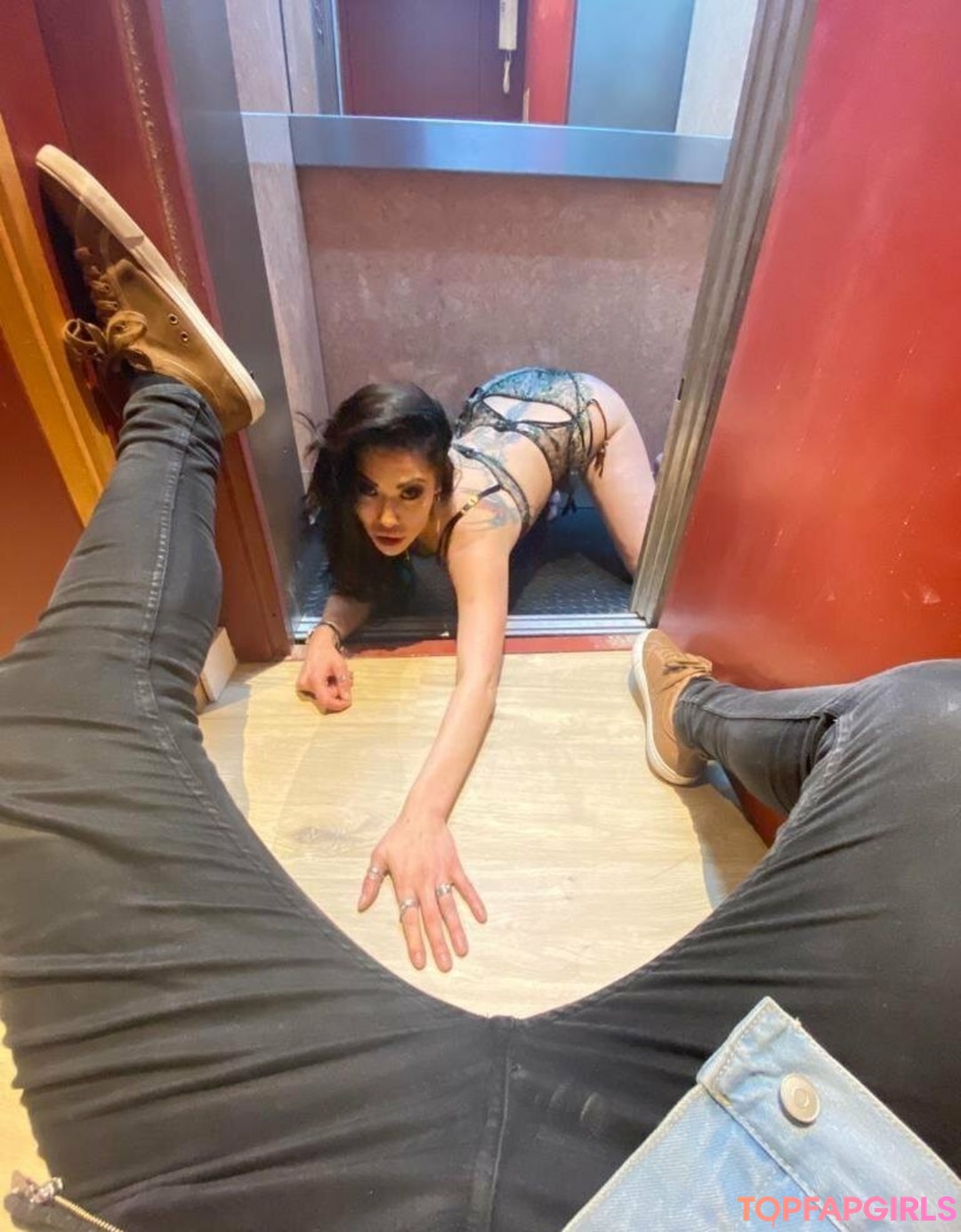 Naakte gelekte OnlyFans-foto van London Keyes #178