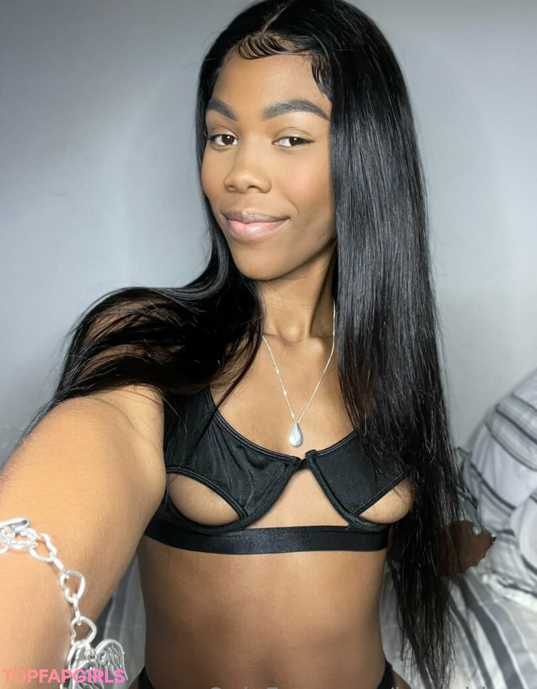 Naakte gelekte OnlyFans-foto van Jaydahlove #244