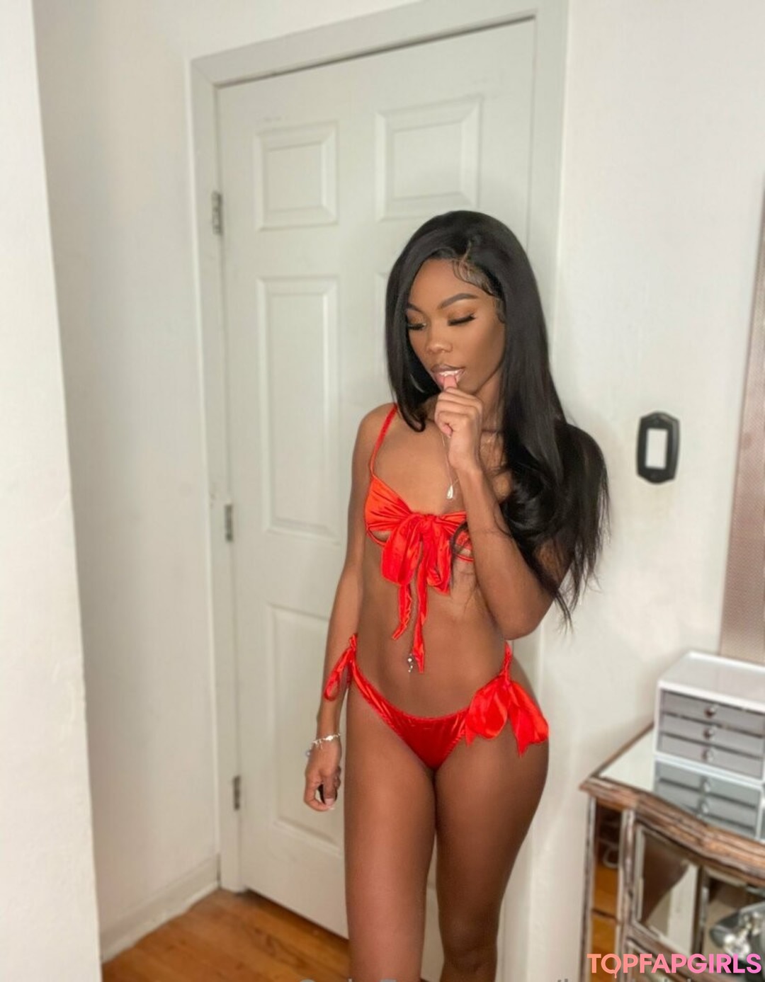 Naakte gelekte OnlyFans-foto van Jaydahlove #34