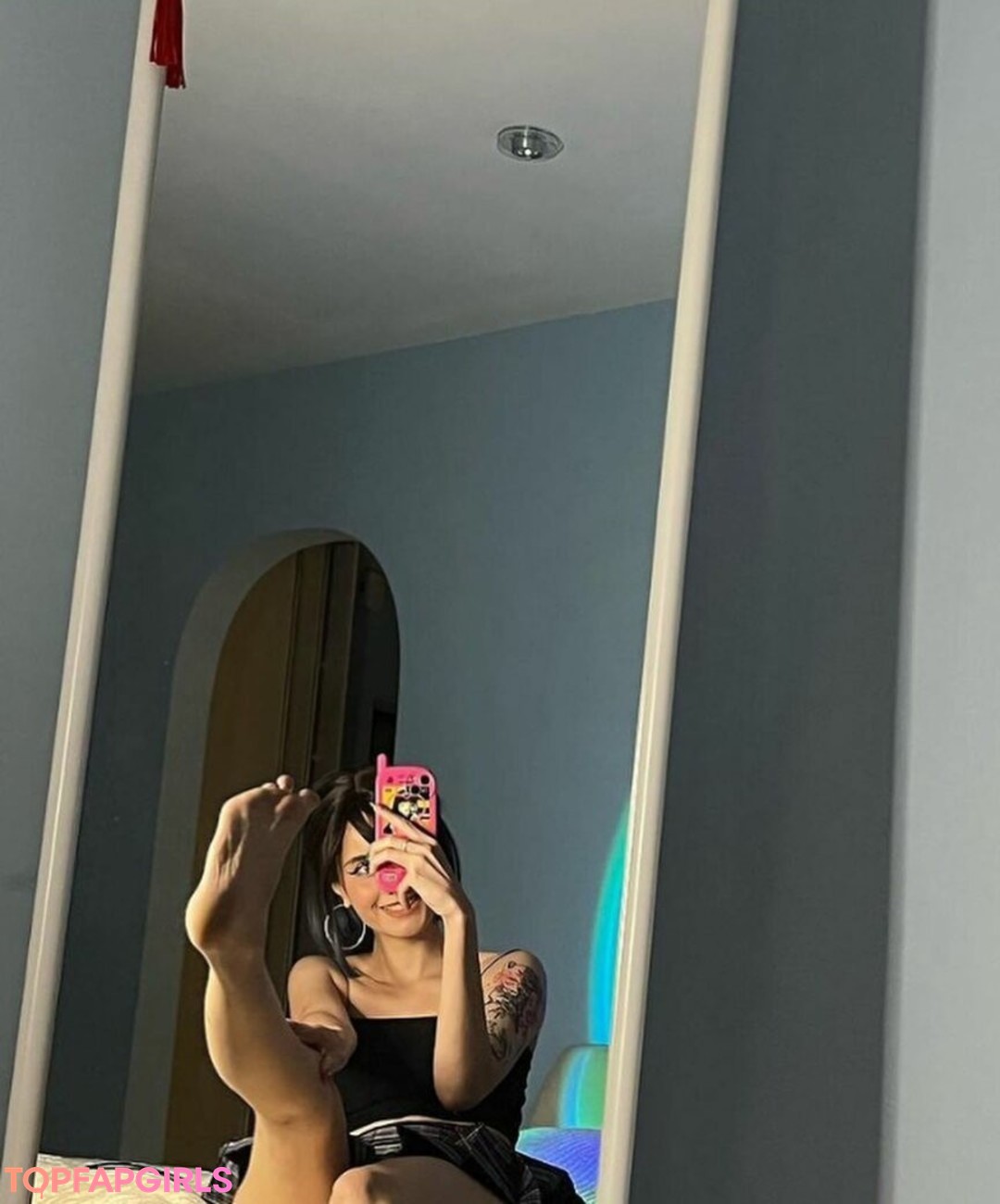 Naakte gelekte OnlyFans-foto van Loona #716