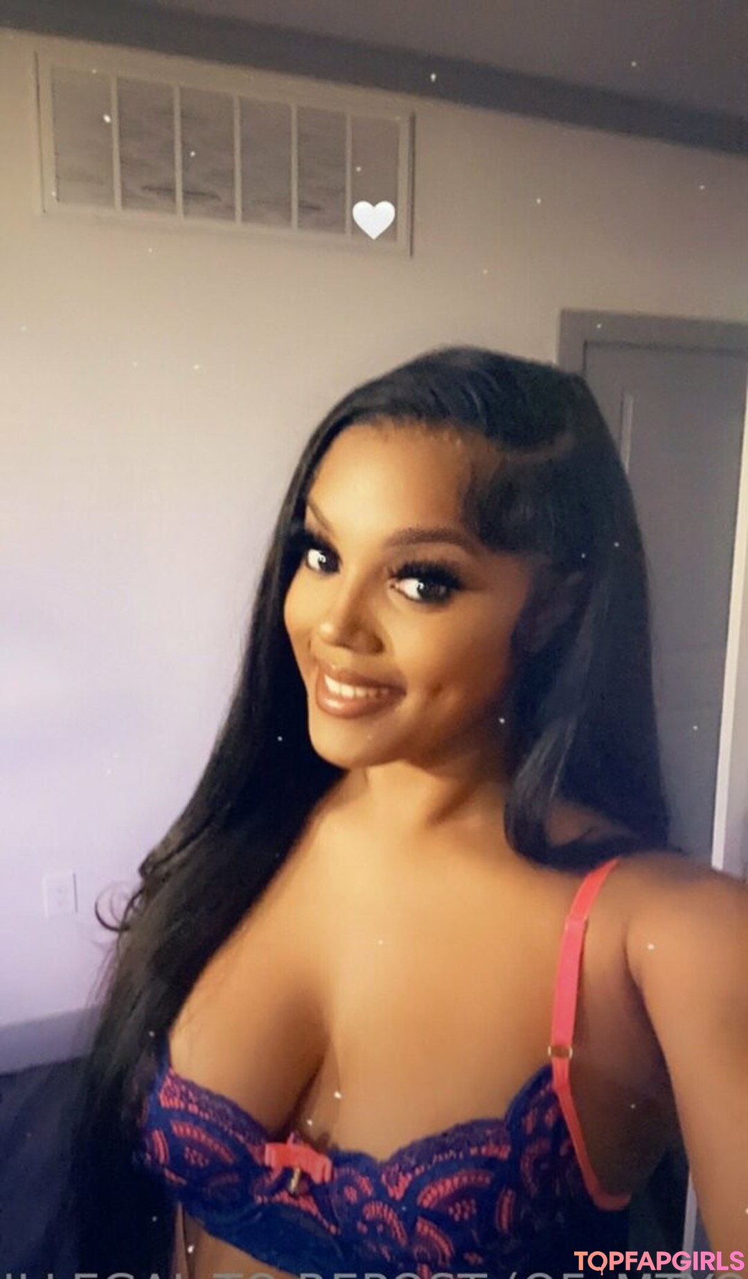 Naakte gelekte OnlyFans-foto van Lola Teases #100