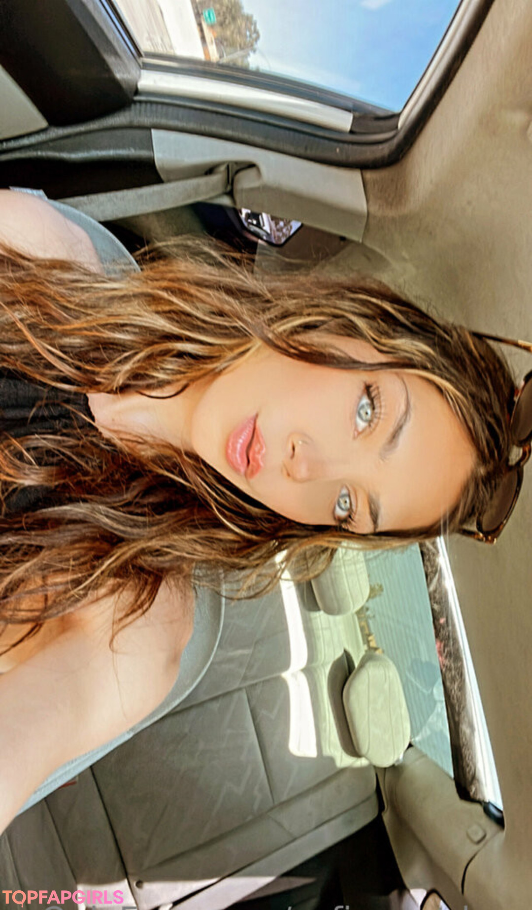 Naakte gelekte OnlyFans-foto van Cheating Gf #159