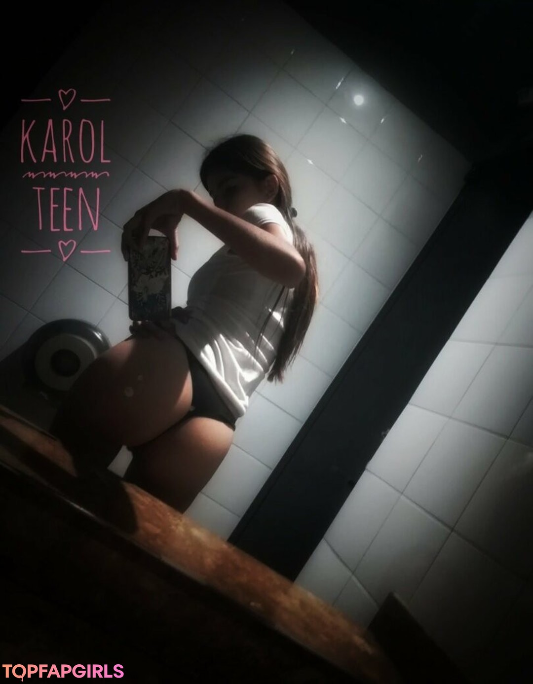 Naakte gelekte OnlyFans-foto van Karol Smith #1043