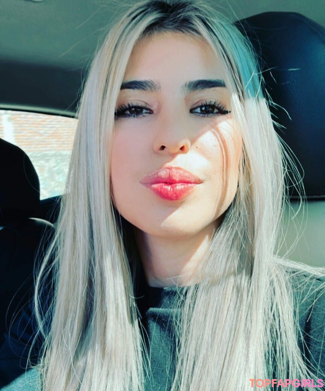 Naakte gelekte OnlyFans-foto van Karol Smith #1408