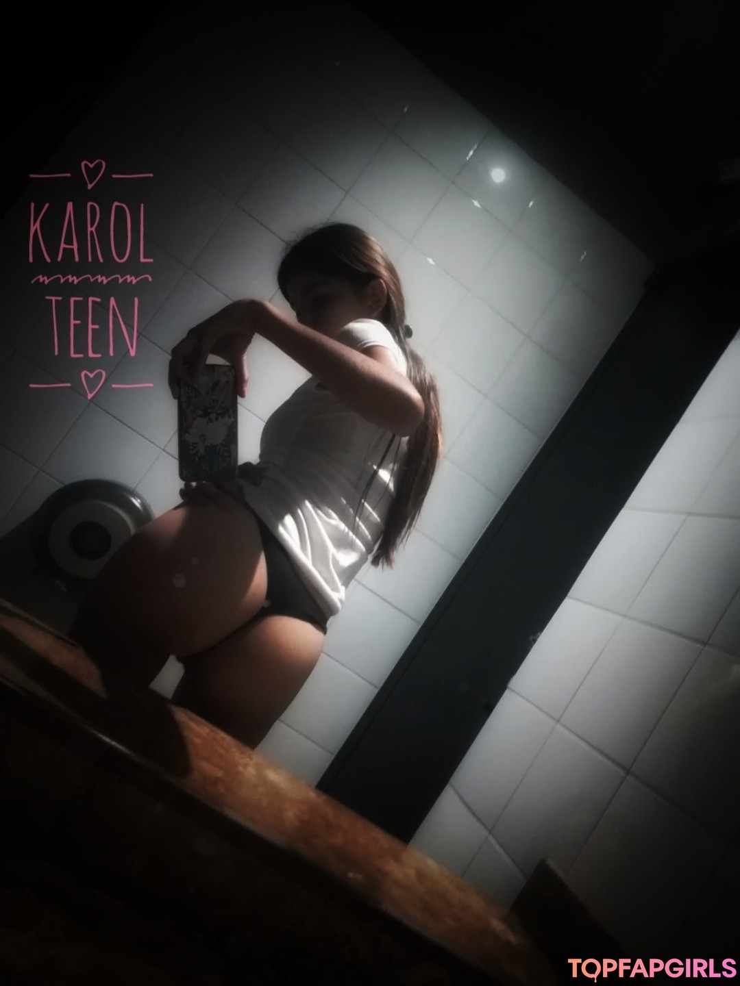 Naakte gelekte OnlyFans-foto van Karol Smith #575