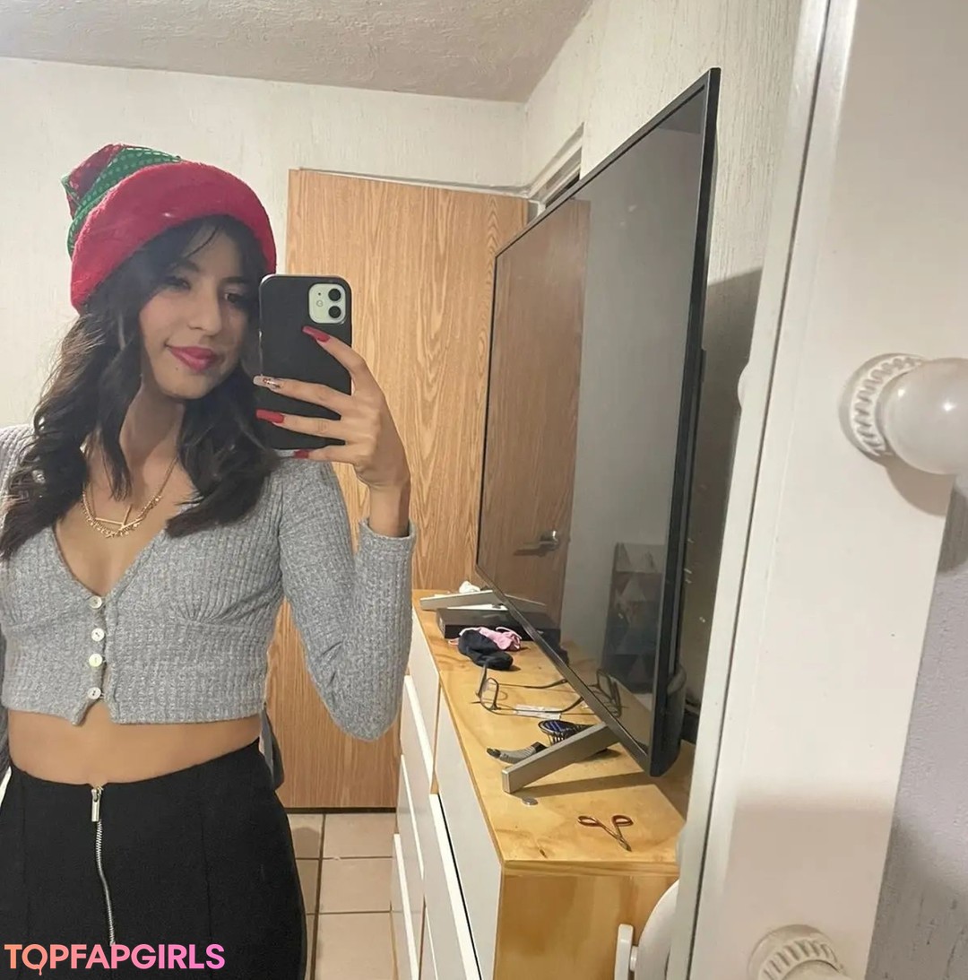 Naakte gelekte OnlyFans-foto van Karol Smith #114