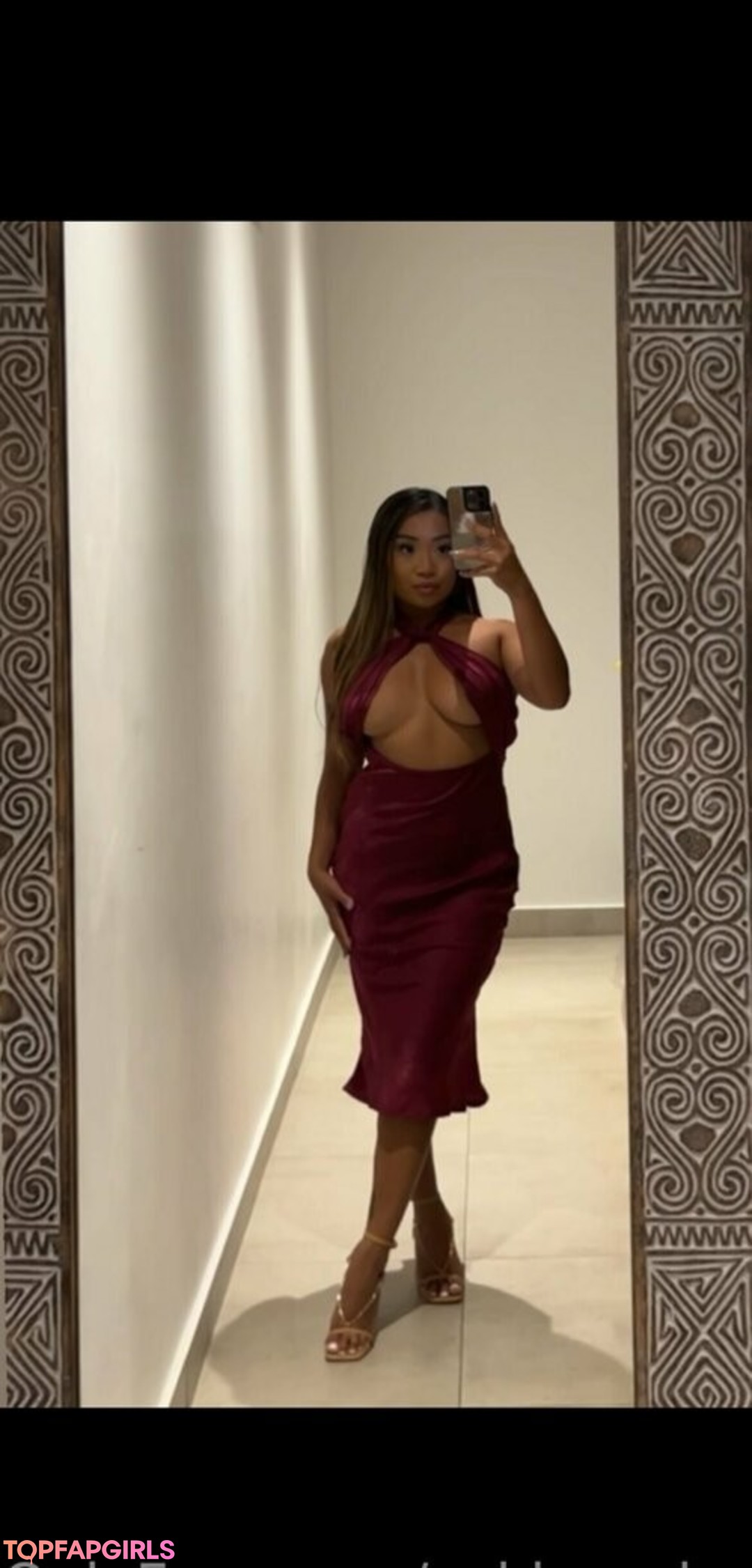 Naakte gelekte OnlyFans-foto van Suki #252