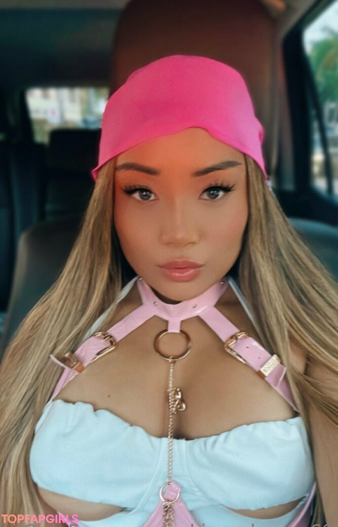 Naakte gelekte OnlyFans-foto van Suki #287