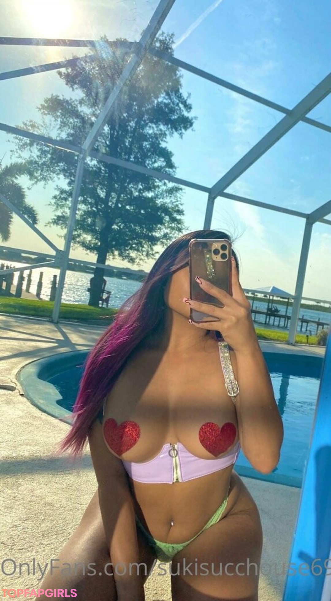Naakte gelekte OnlyFans-foto van Suki #810