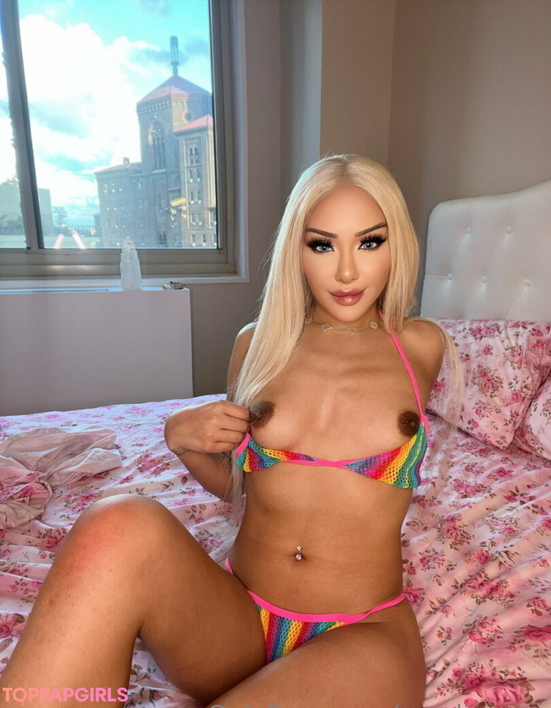 Naakte gelekte OnlyFans-foto van Candice Kloss #109