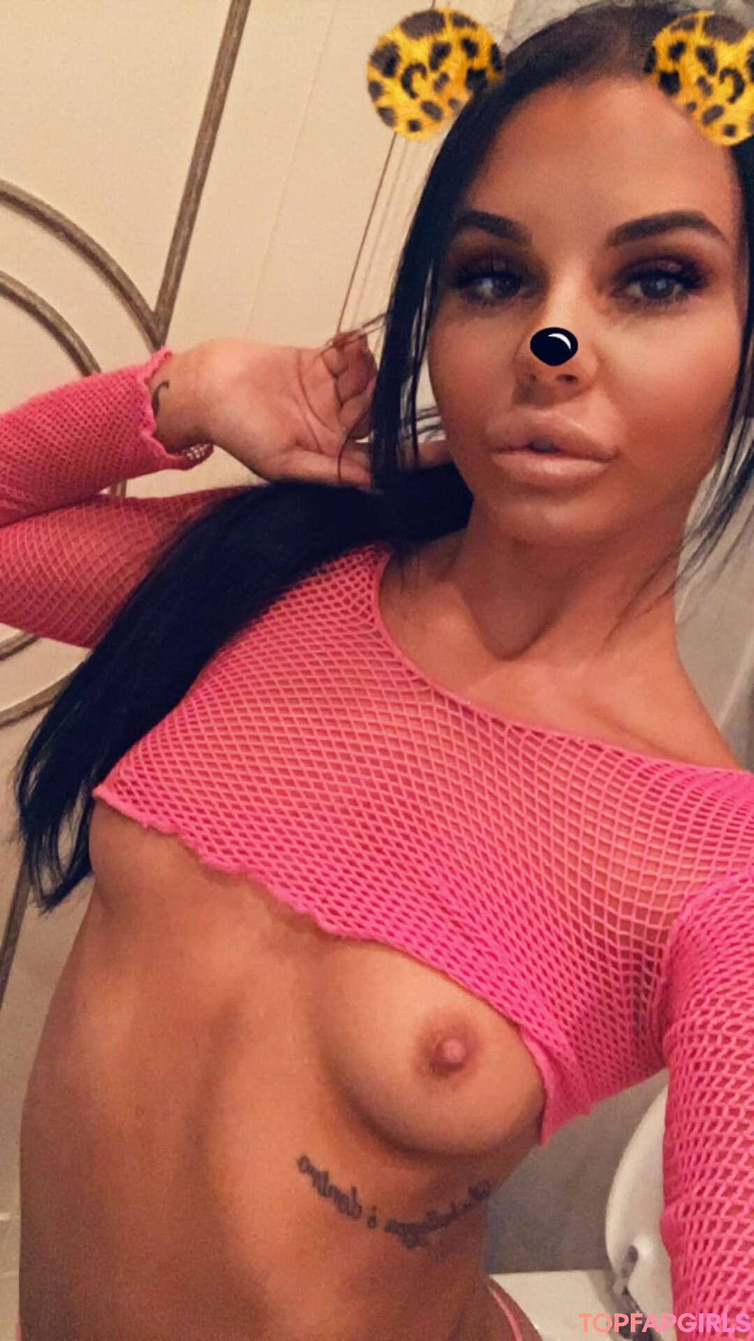Naakte gelekte OnlyFans-foto van Chrysten Zenoni #8