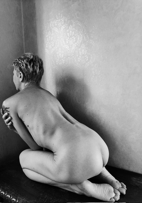Naakte gelekte OnlyFans-foto van Blue Domino73