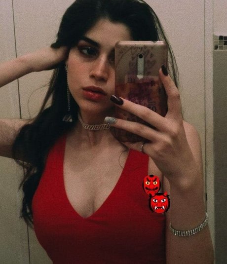 Naakte gelekte OnlyFans-foto van Peusche