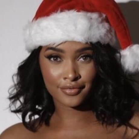 Naakte gelekte OnlyFans-foto van Phoenix Skye