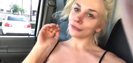 Naakte gelekte OnlyFans-foto van Courtney Stodden