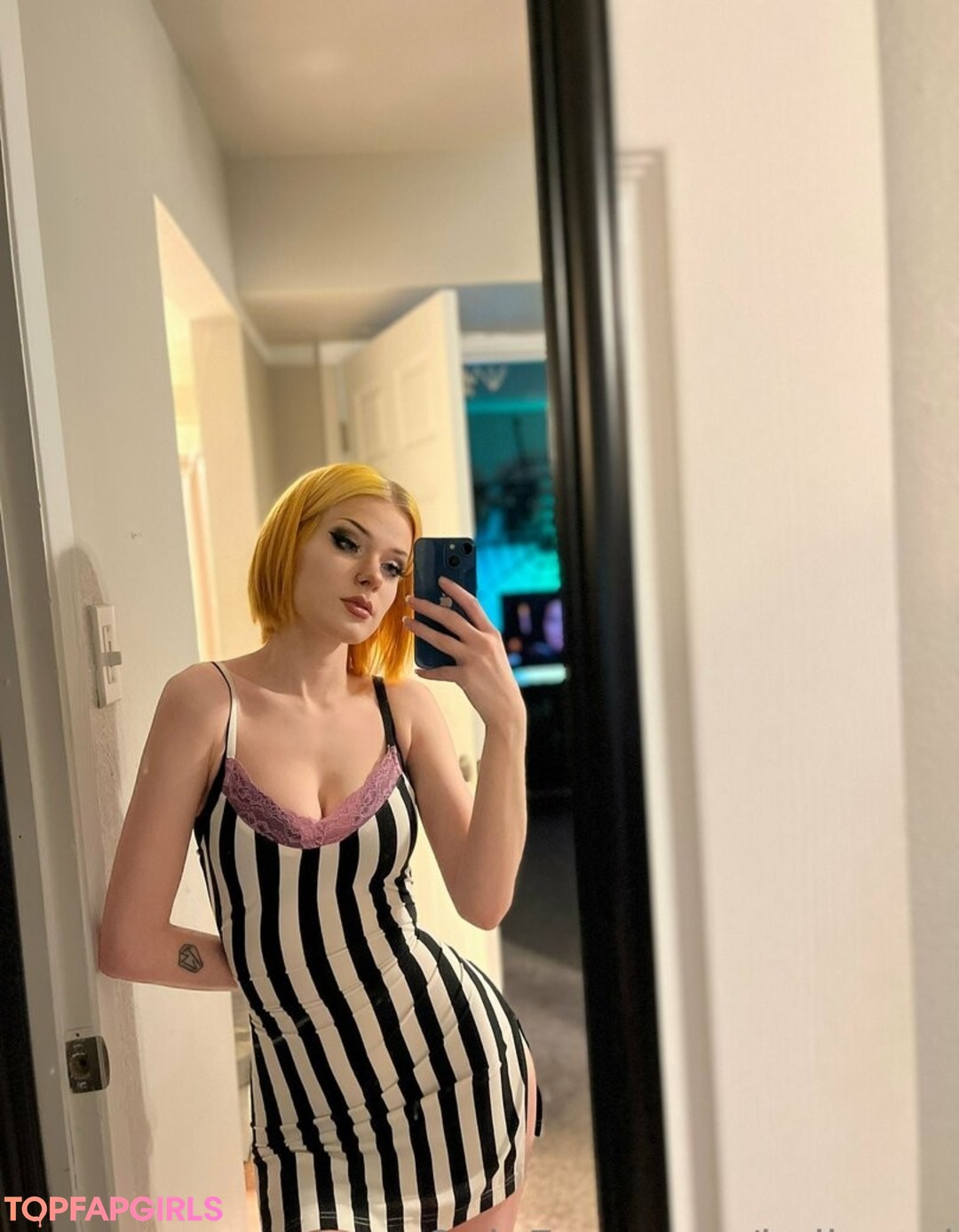 Naakte gelekte OnlyFans-foto van Koibunni #1001