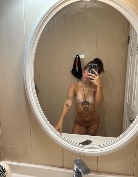 ASU Freshman Sext me